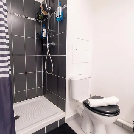 Cosy Et Lumineux 2 Pieces 10 Mn De Gare De Lyon Apartment Alfortville